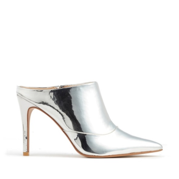 NEW NEVER WORN Metallic Kala Mule - Picture 4 of 4